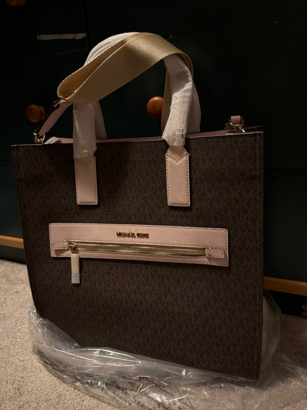 Michael kors large tote bag